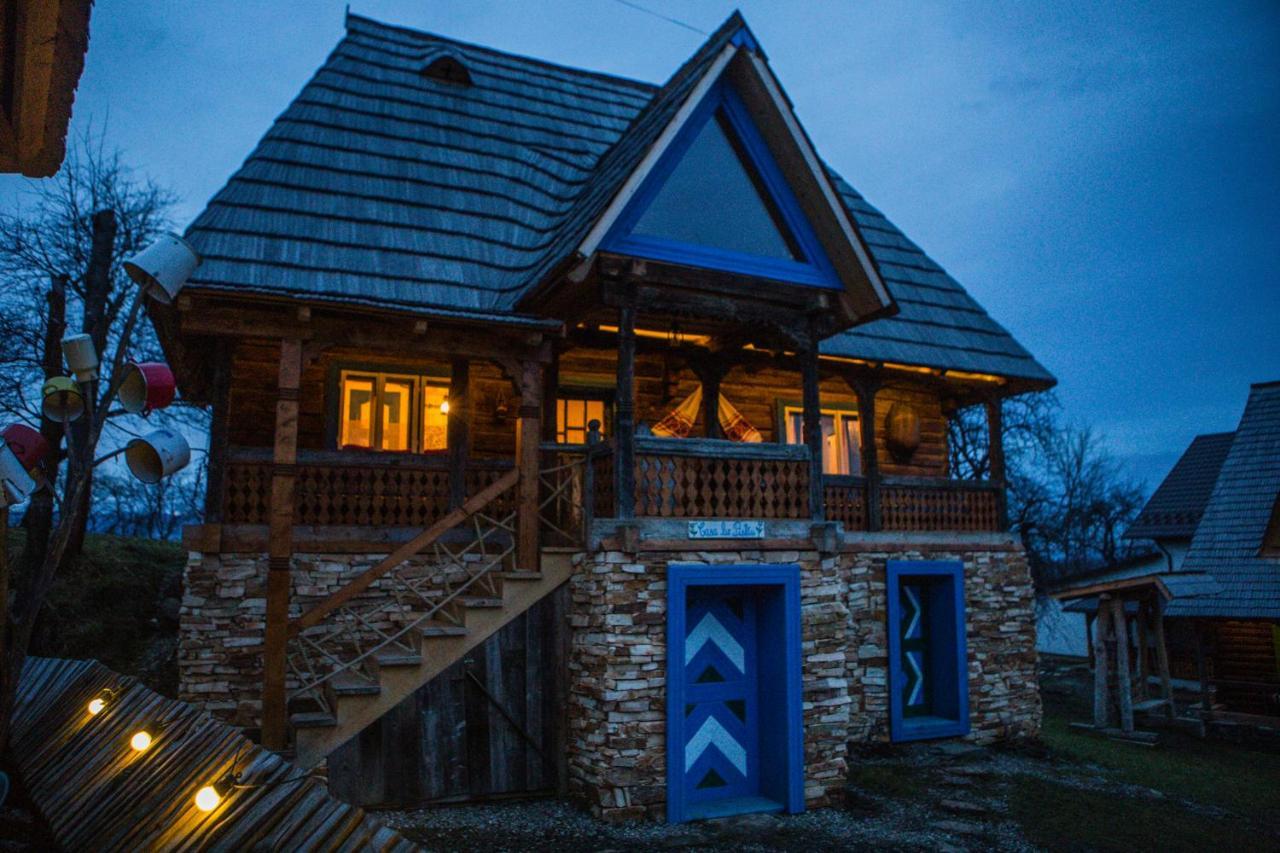 Casa Morosenilor - Brebヴィラ エクステリア 写真